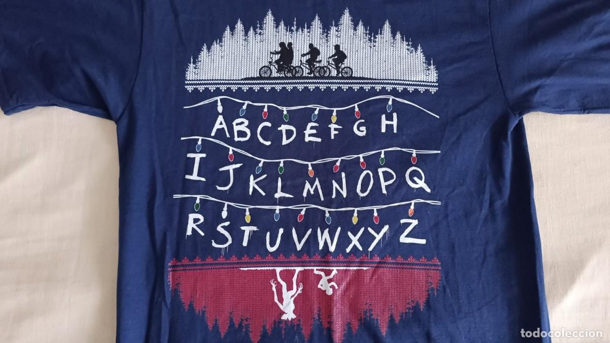 Segunda mano: CAMISETA NI&Ntilde;O STRANGER THINGS TALLA S.