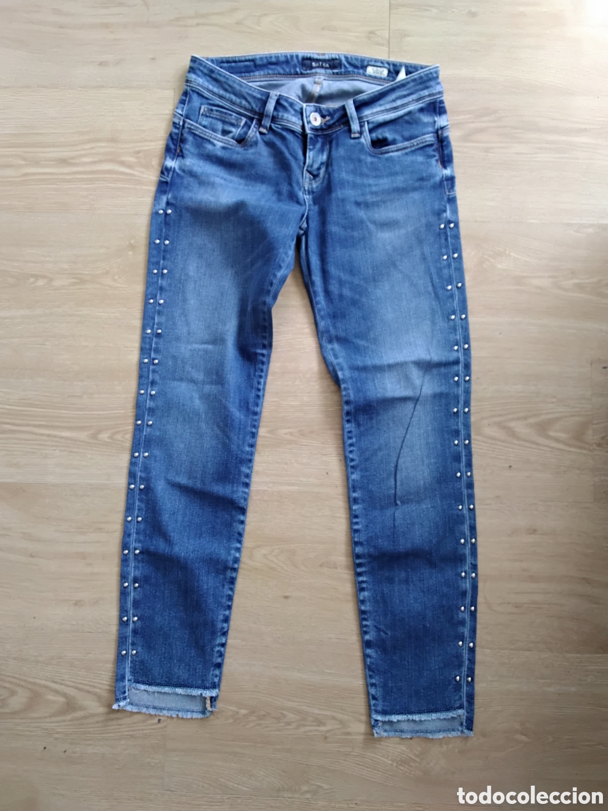 Segunda mano: Vaquero Salsa Push Up Skinny Tachuelas Laterales
