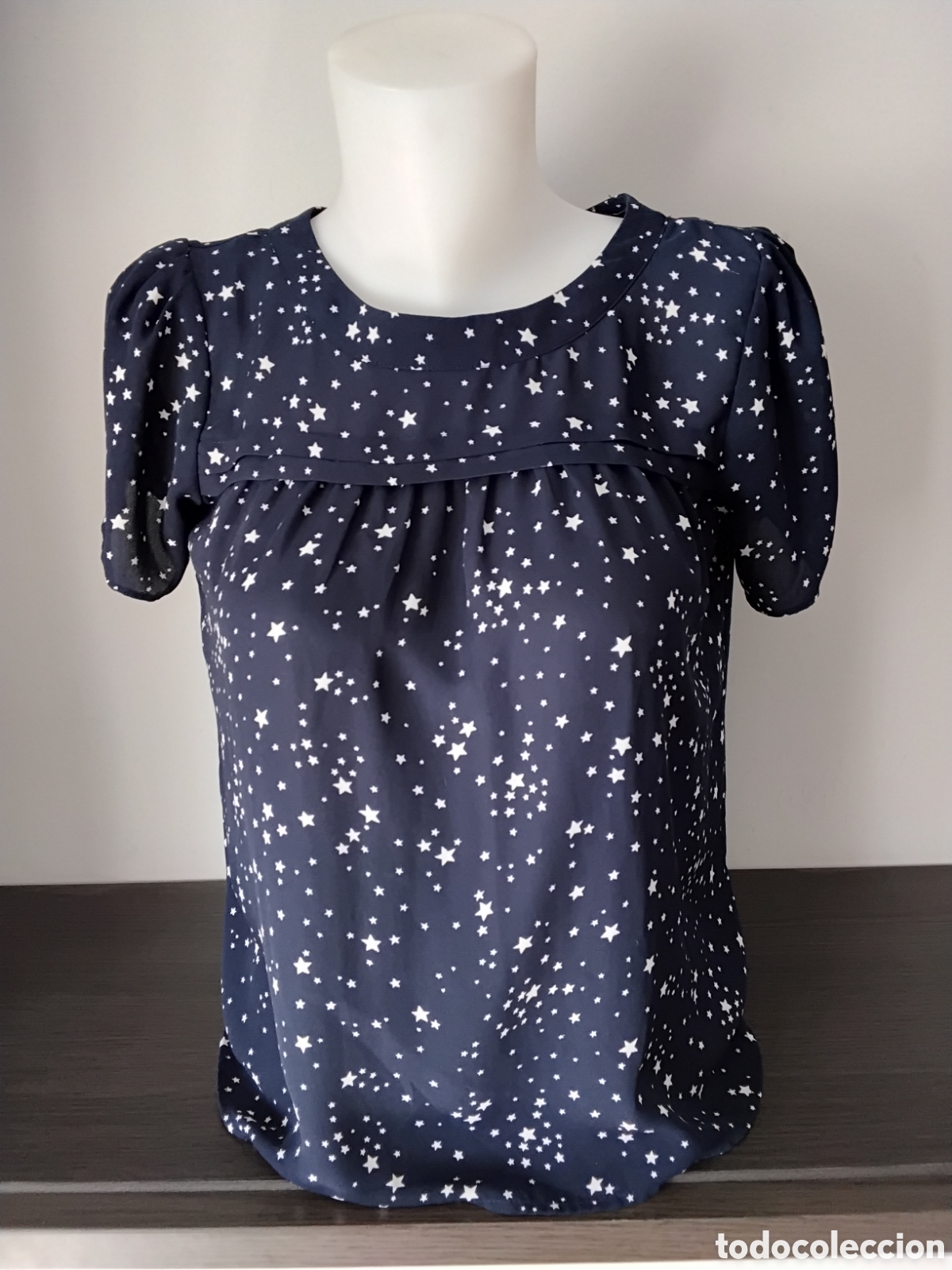 Segunda mano: Blusa Zara Estrellas Marino