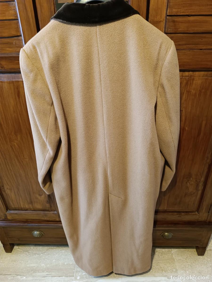 Segunda mano: ABRIGO DE SE&Ntilde;ORA MARR&Oacute;N CUELLO TERCIOPELO - DRAPE COTI - Foto 3