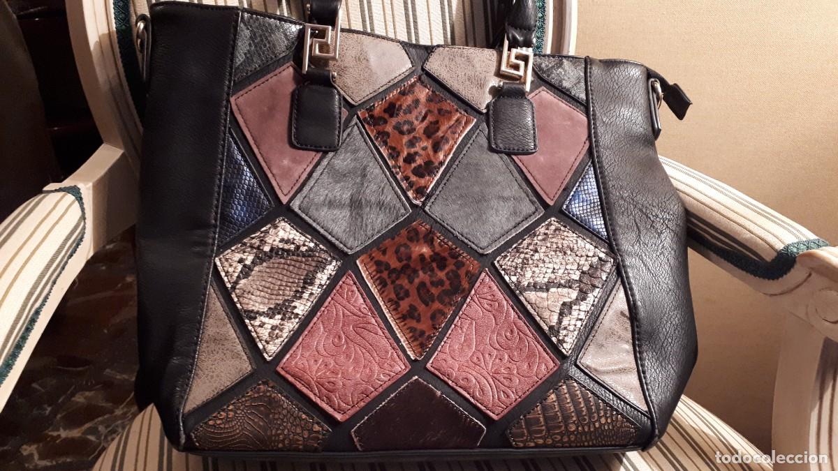 Segunda mano: BOLSO POLIPIEL PATCHWORK - Foto 2