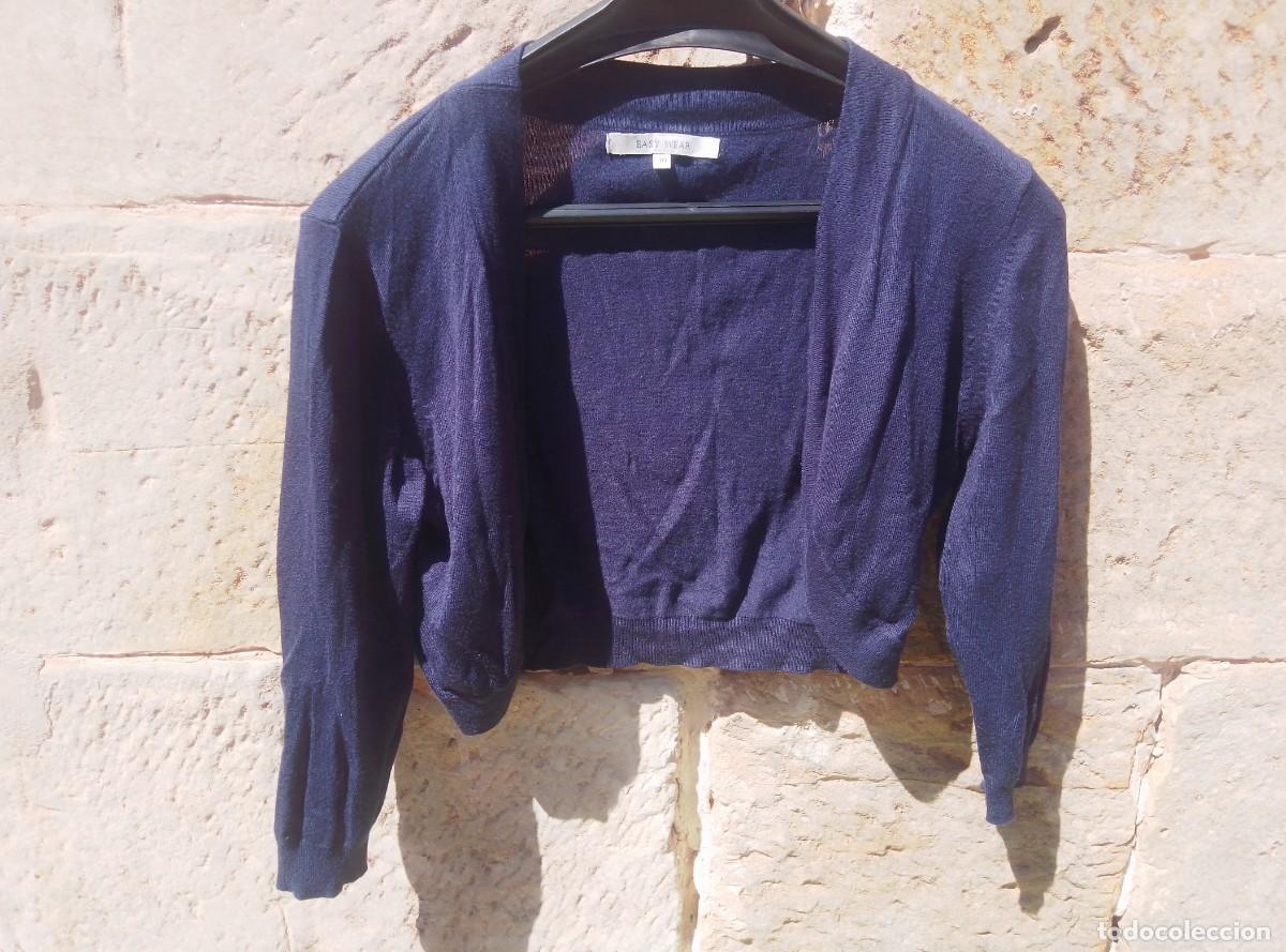 Segunda mano: C&aacute;rdigan bolero de punto azul marino. Easy Wear. Talla 40