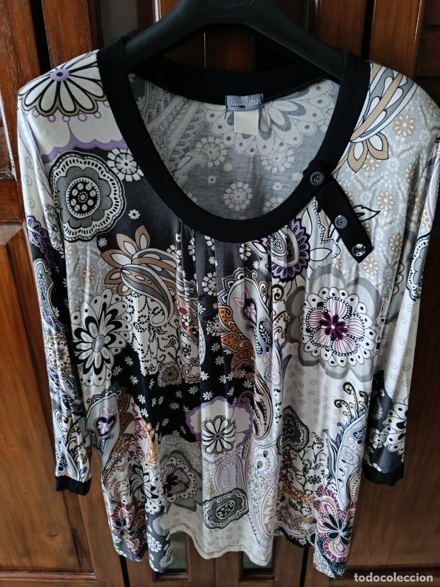Segunda mano: CAMISETA NEGRA ESTAMPADA MANGA 3/4 SE&Ntilde;ORA - SANTI RQ - XL