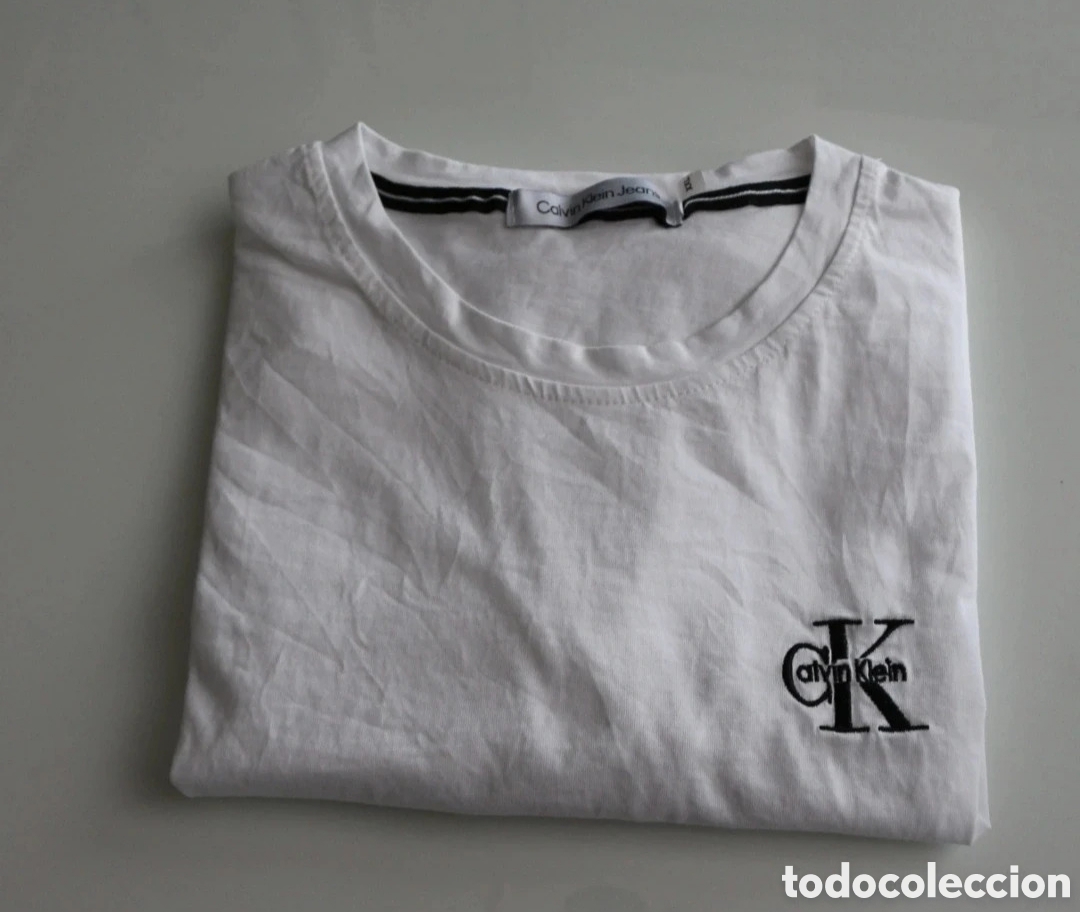 Segunda mano: Camiseta Verano Cl&aacute;sica Blanca Calvin Klein XXL