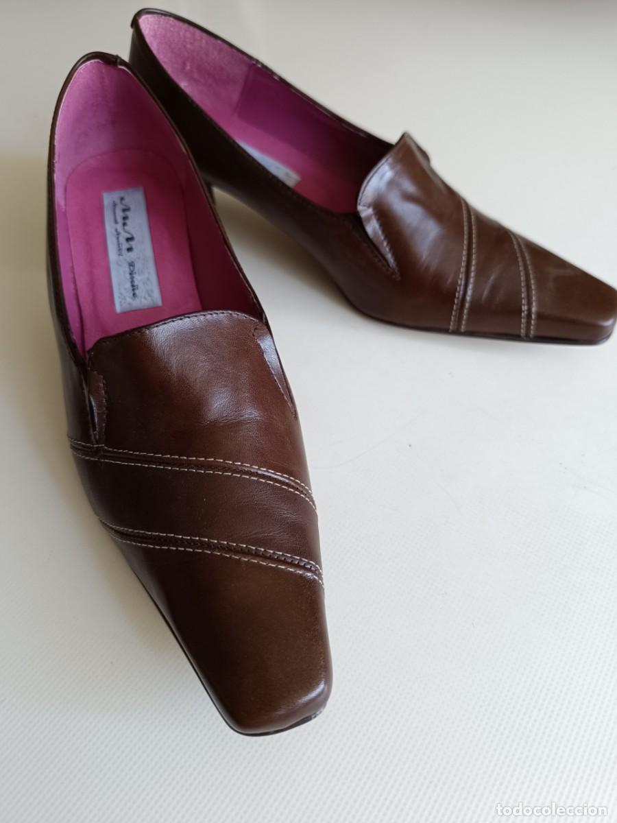 Segunda mano: ZAPATOS PIEL SE&Ntilde;ORA TAC&Oacute;N MEDIO MARRONES - MANUEL MU&Ntilde;OZ DISE&Ntilde;O - N&uacute;m. 38