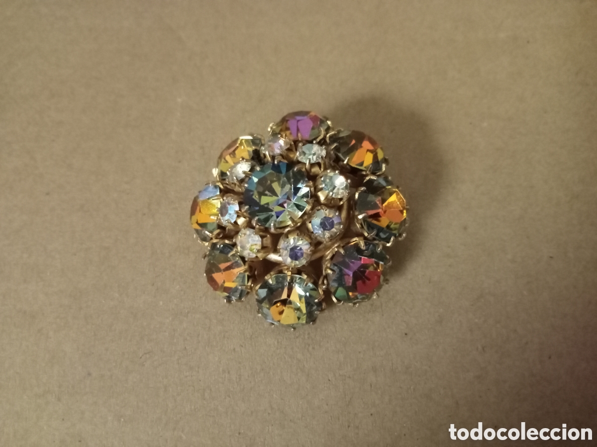 Segunda mano: Broche de bisuter&iacute;a en perfecto estado