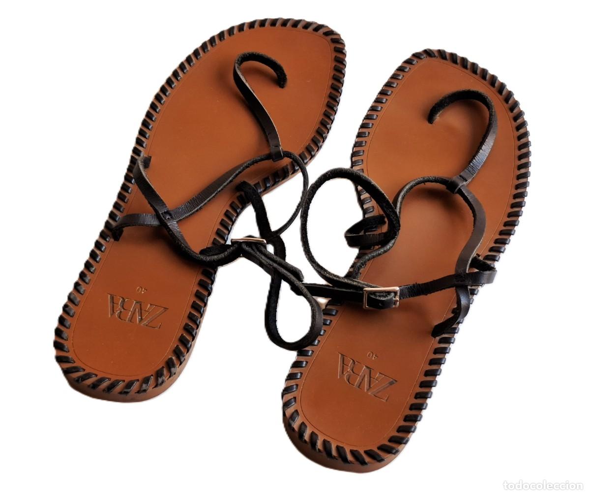Segunda mano: CHANCLAS O ZANDALIAS ZARA TALLA 40