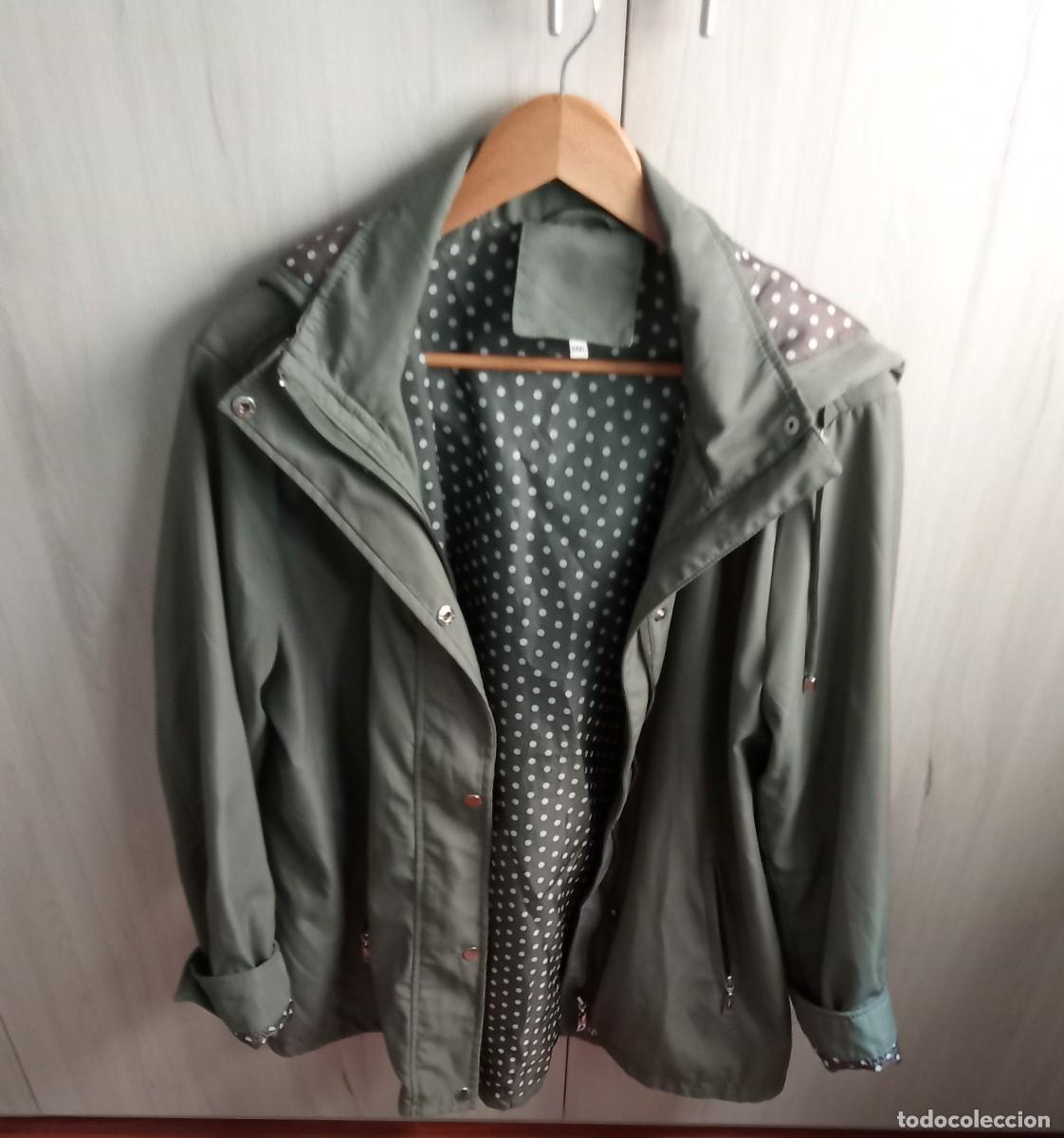 Segunda mano: chaqueta - gabardina marca EWINKER, talla XXXL