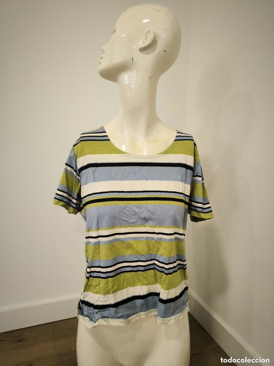 Segunda mano: Camiseta Mujer Rayas Verde Azul Blanco Talla M Manga Corta Casual