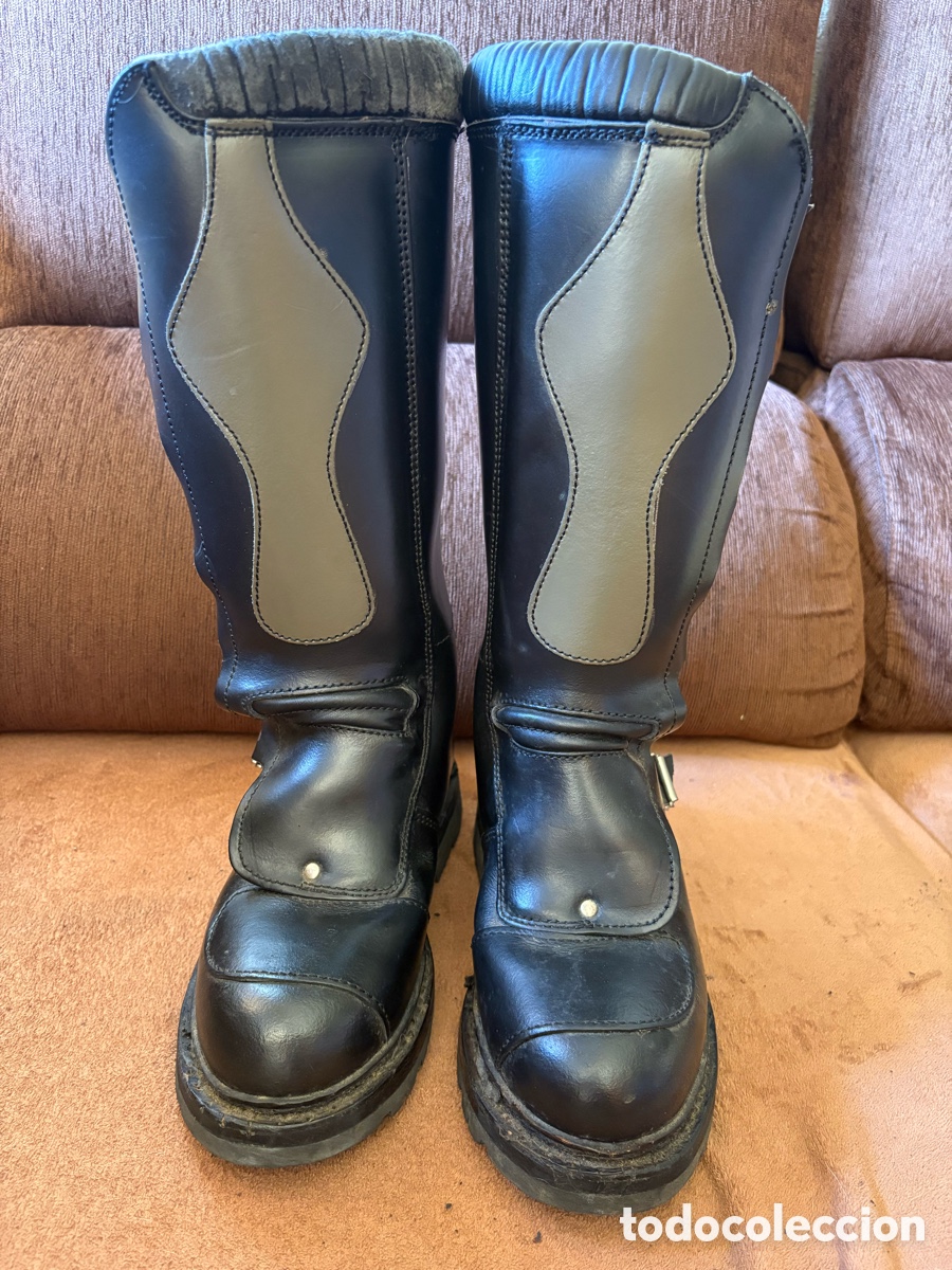 Segunda mano: Botas de motorista de SEPRONA - Foto 1