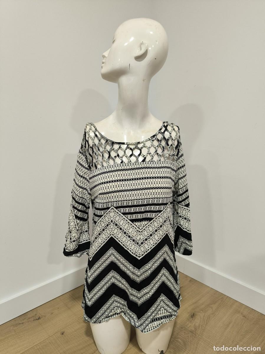 Segunda mano: T&uacute;nica Blusa De Mujer &Eacute;tnica Blanco Y Negro Talla S &ndash; Estampado Azteca, Manga Ancha