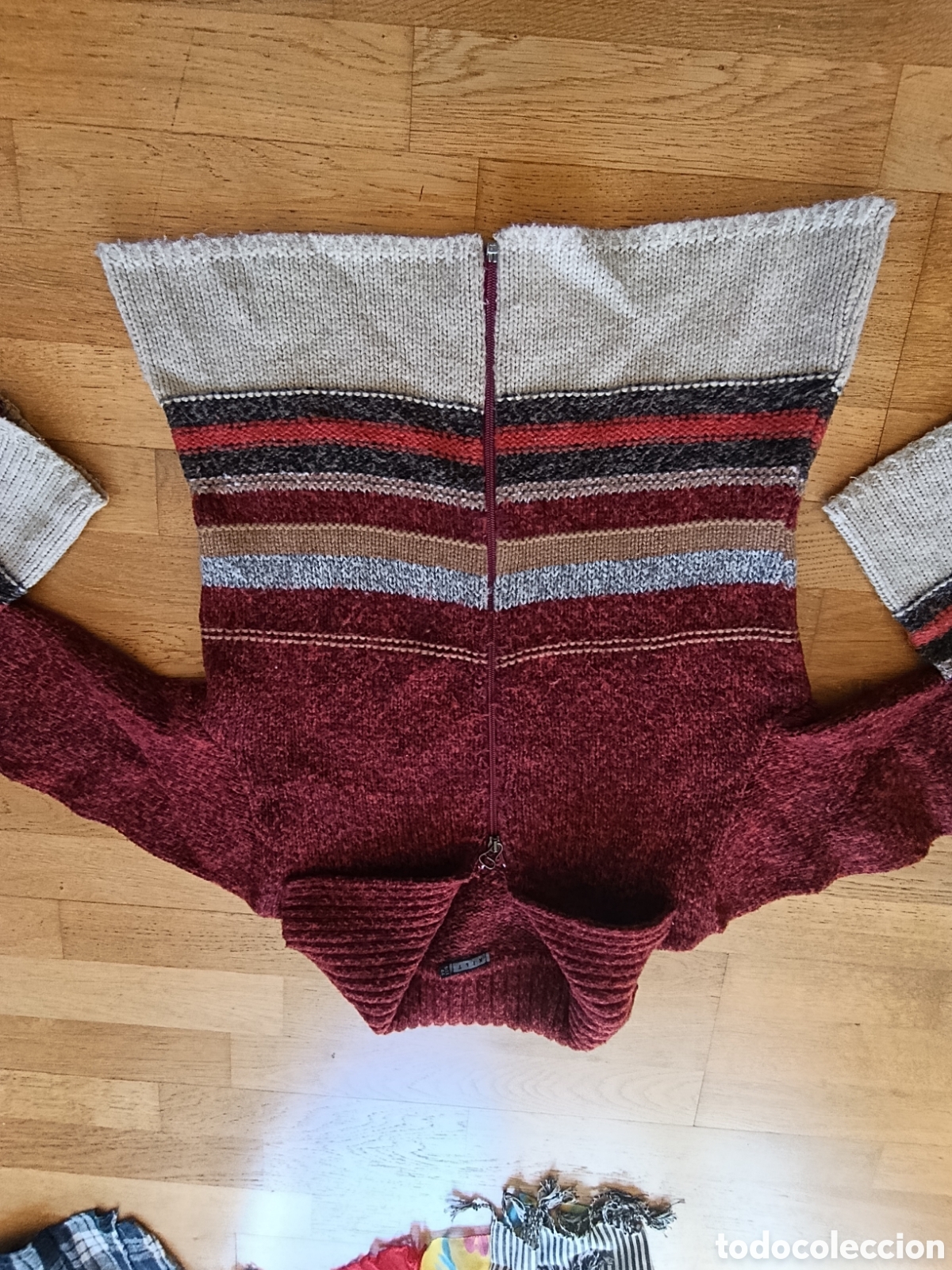 Segunda mano: Jersey con cremallera