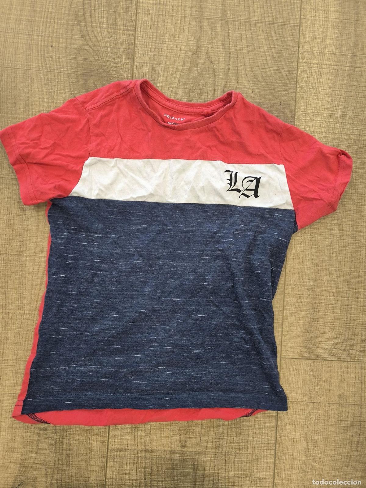 Segunda mano: Camiseta Ni&ntilde;o LA Talla 8-9 A&ntilde;os Primark &ndash; Roja Blanca y Marino Manga Corta