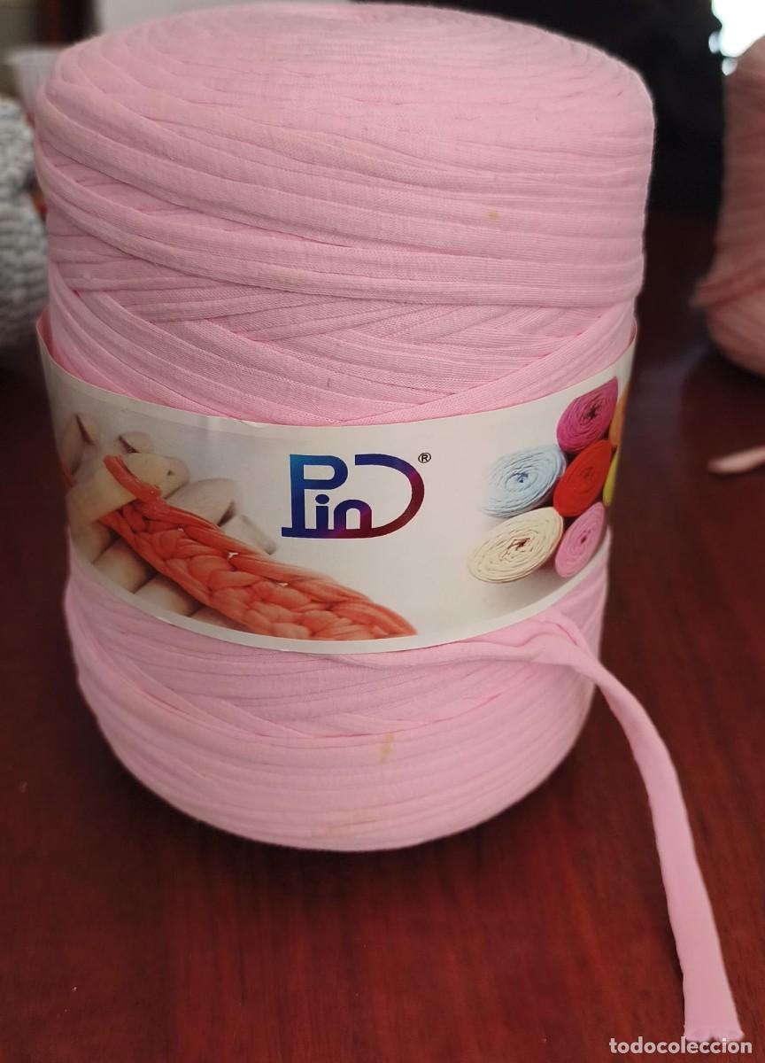 Segunda mano: Tr 4 Ovillo / Madeja trapillo por estrenar rosa 8mm - Pio 800grs i 120metros