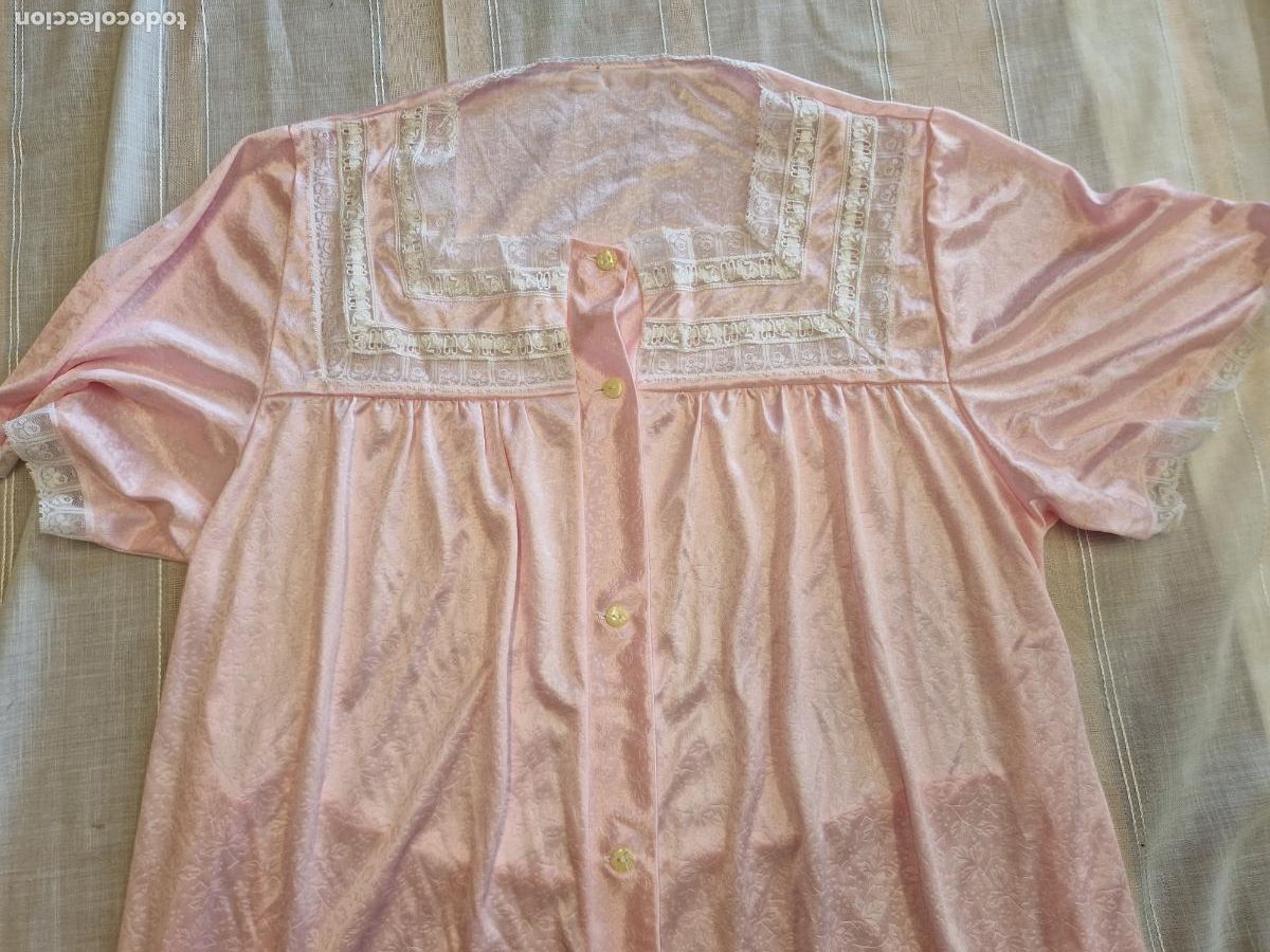 Segunda mano: BONITA PIJAMA PARA MUJER. COLOR ROSA. TALLA XL