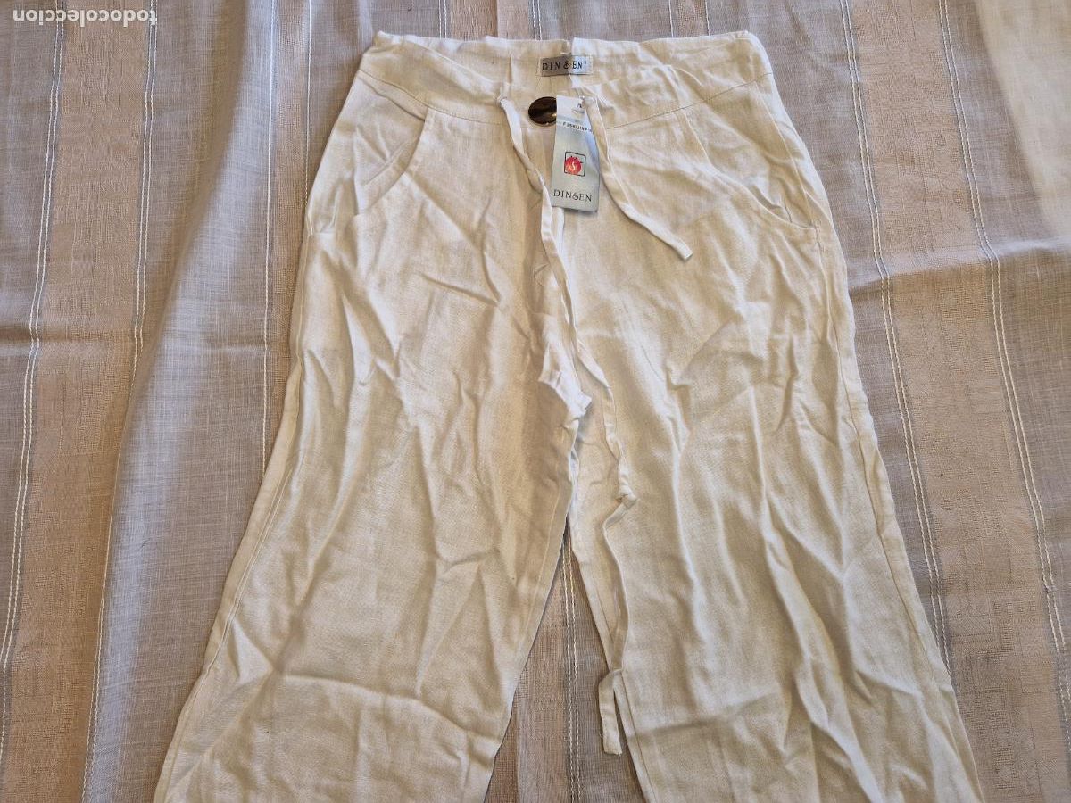 Segunda mano: BONITO PANTALON PARA MUJER. COLOR BLANCO. TALLA M