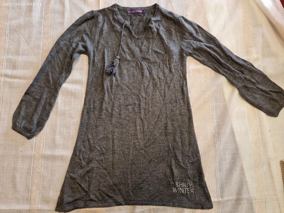 Segunda mano: BONITO VESTIDO PARA NI&Ntilde;A. COLOR GRIS. TALLA 7