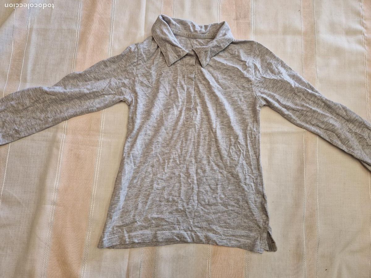 Segunda mano: BONITO JERSEI INFANTIL. COLOR GRIIS. TALLA 8