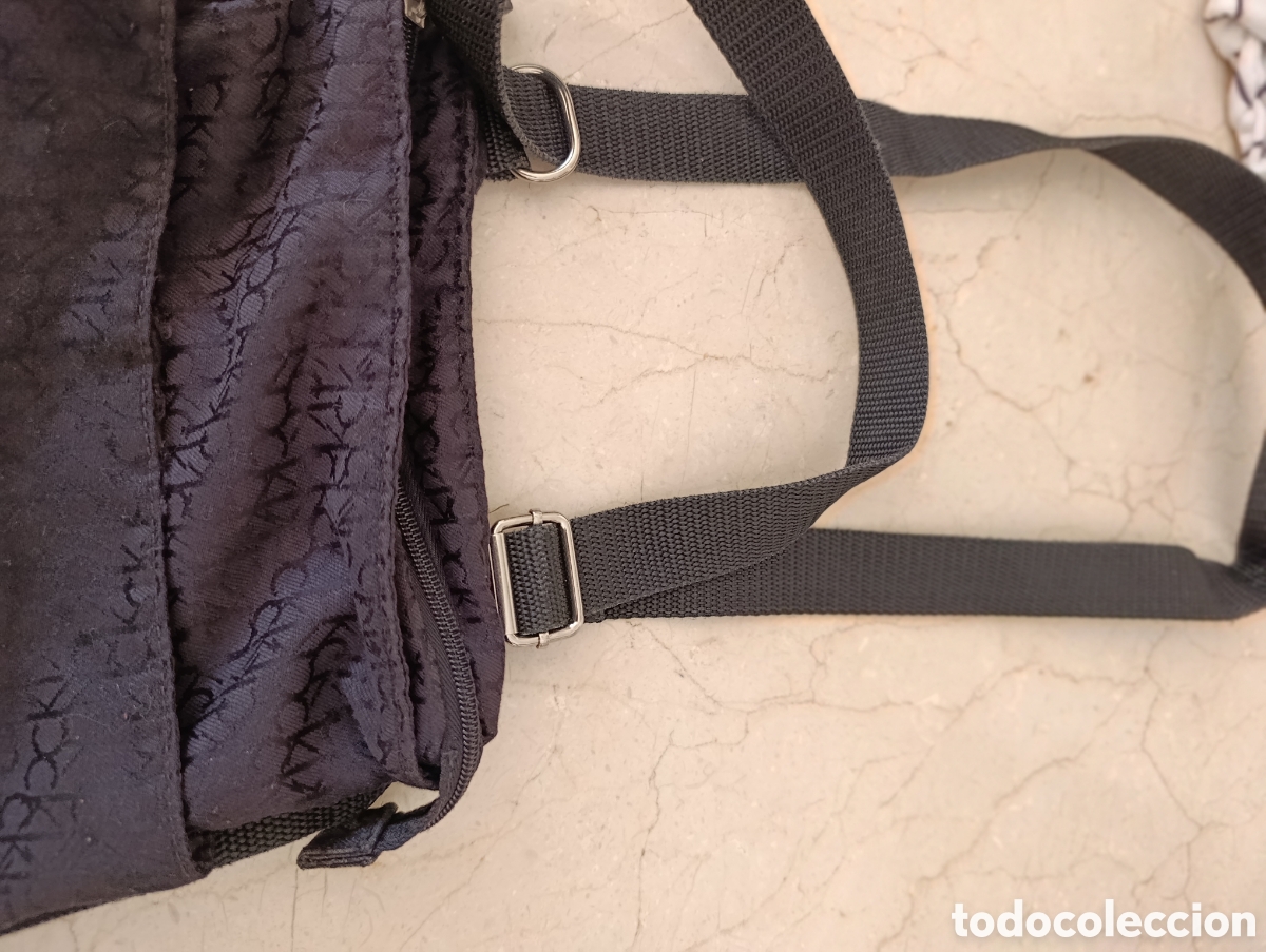 Segunda mano: Bolsa negro Calvin Klein - Foto 2