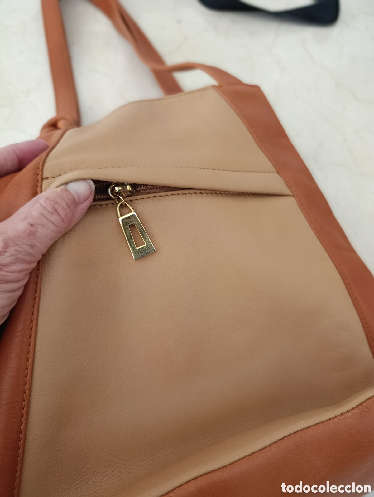 Segunda mano: Bolsa piel aut&egrave;ntica - Foto 1