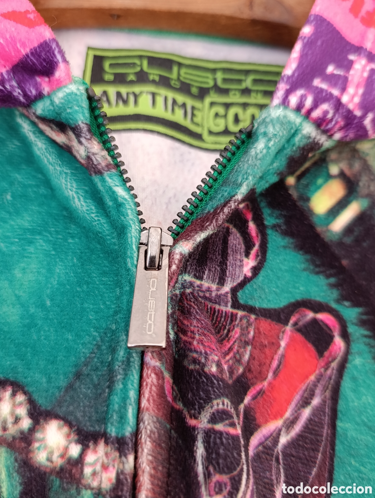 Segunda mano: Chaqueta Custo Barcelona