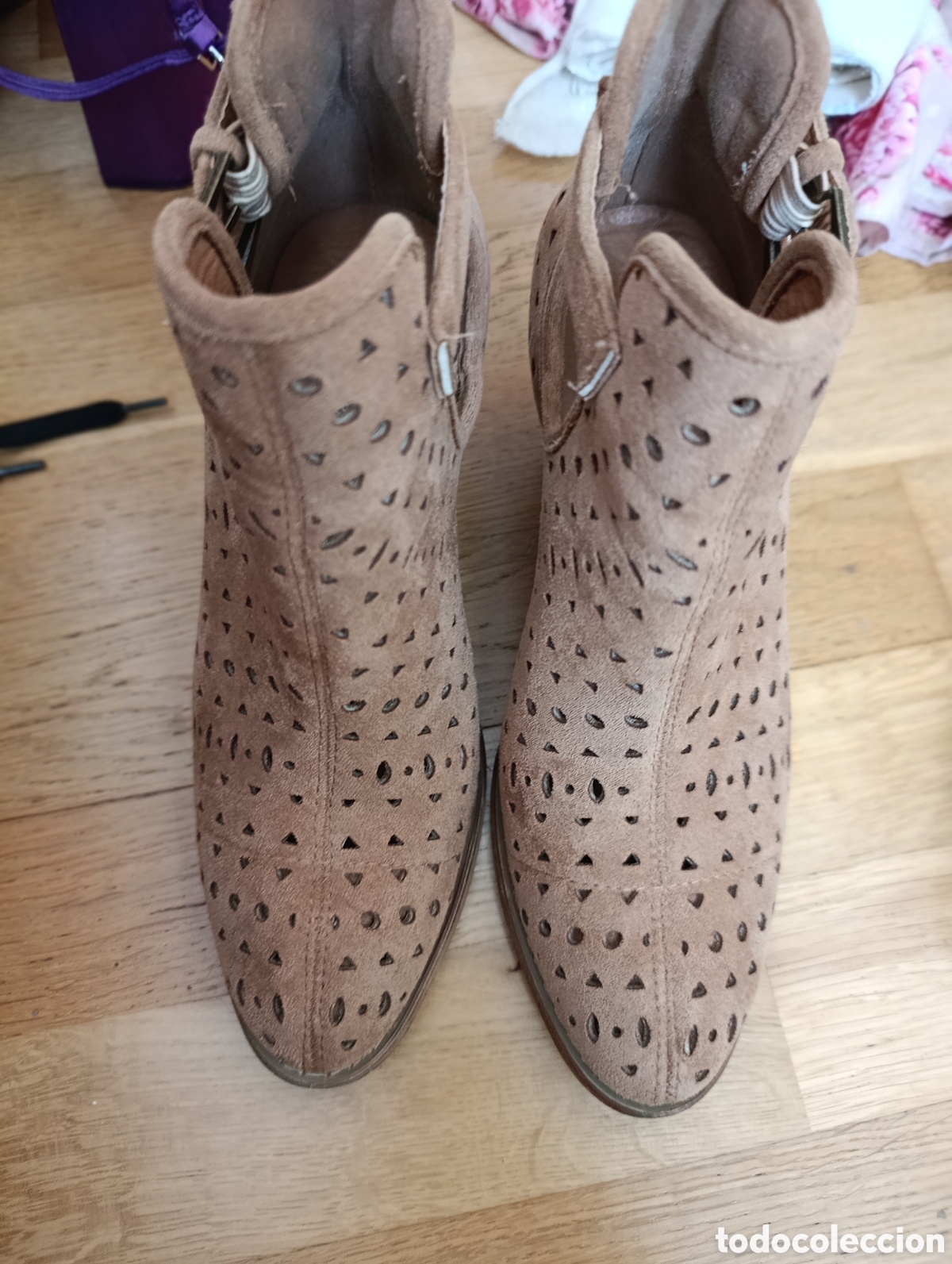 Segunda mano: Botines de ante beig - Foto 1