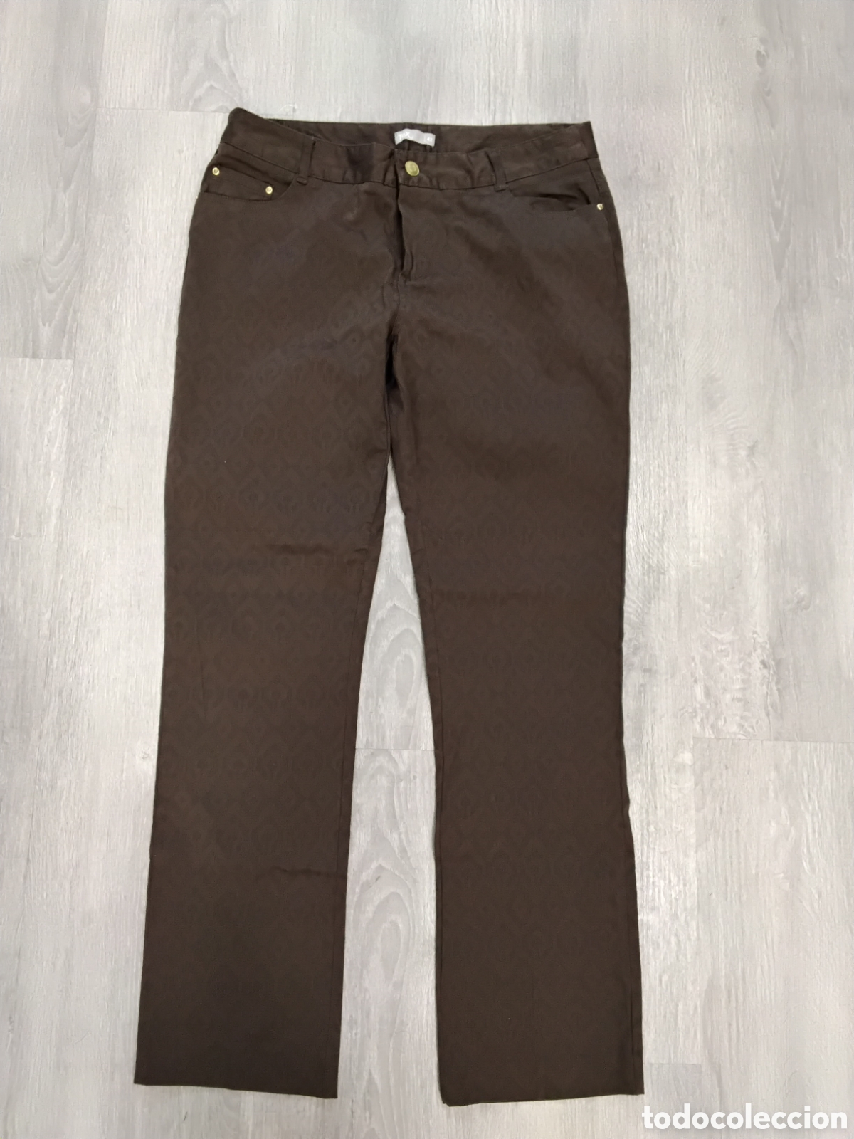 Segunda mano: Pantal&oacute;n Marr&oacute;n Estampado Etnico