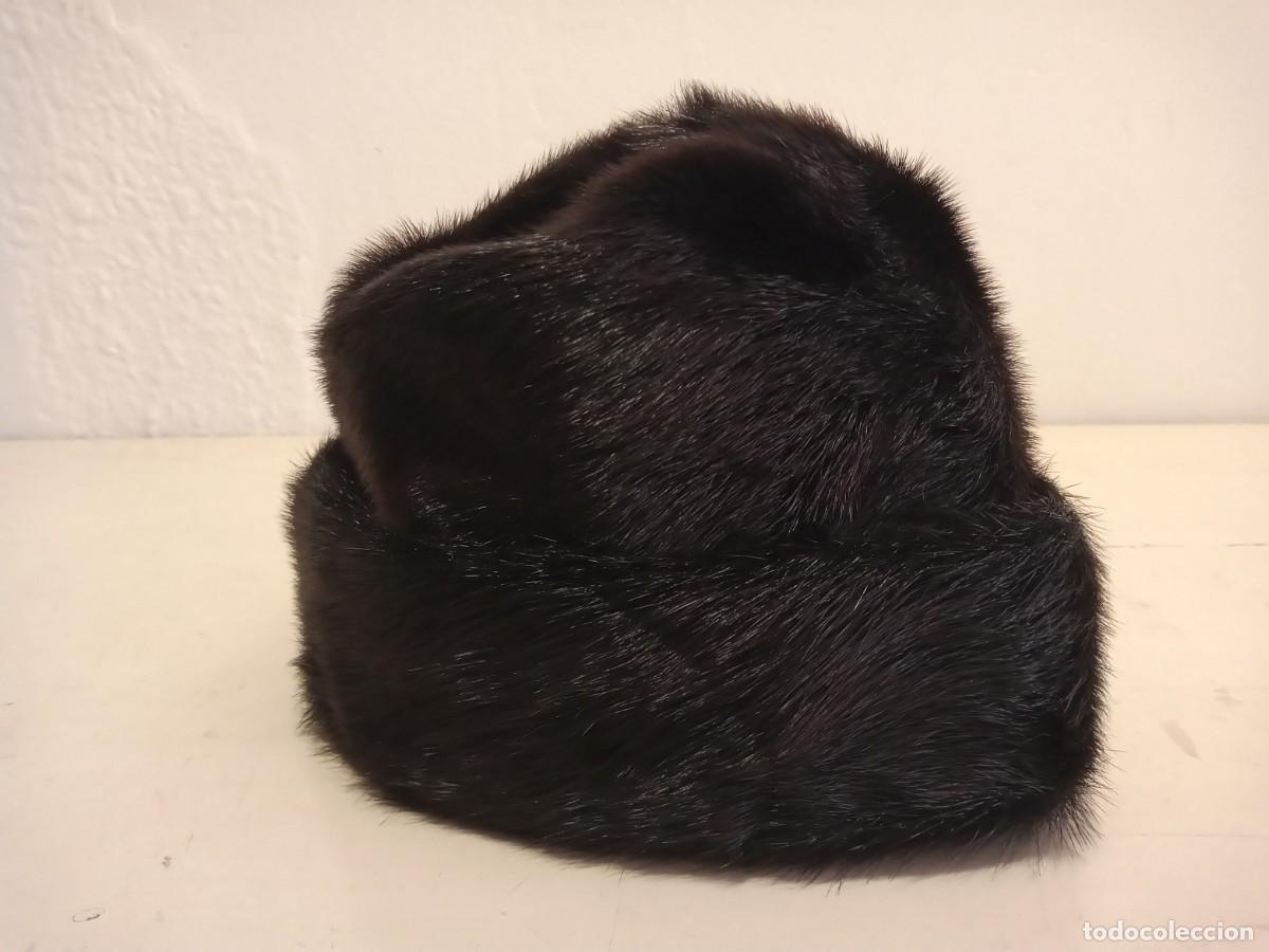 Segunda mano: GORRO DE PIEL NEGRO ORIGINAL - Foto 2