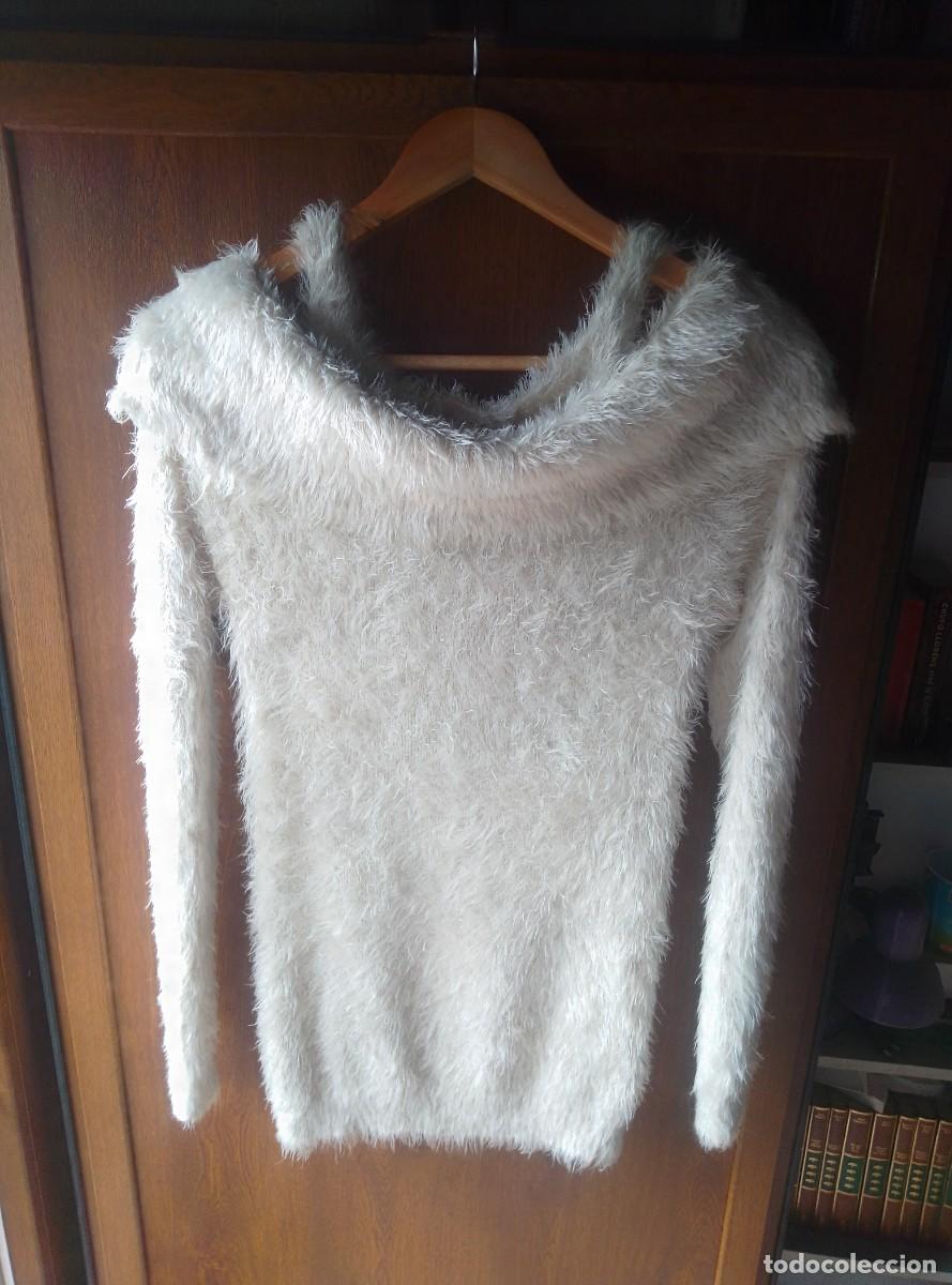 Segunda mano: Original jersey de pelo sint&eacute;tico. Con tirantes. Talla S/M. Nuevo