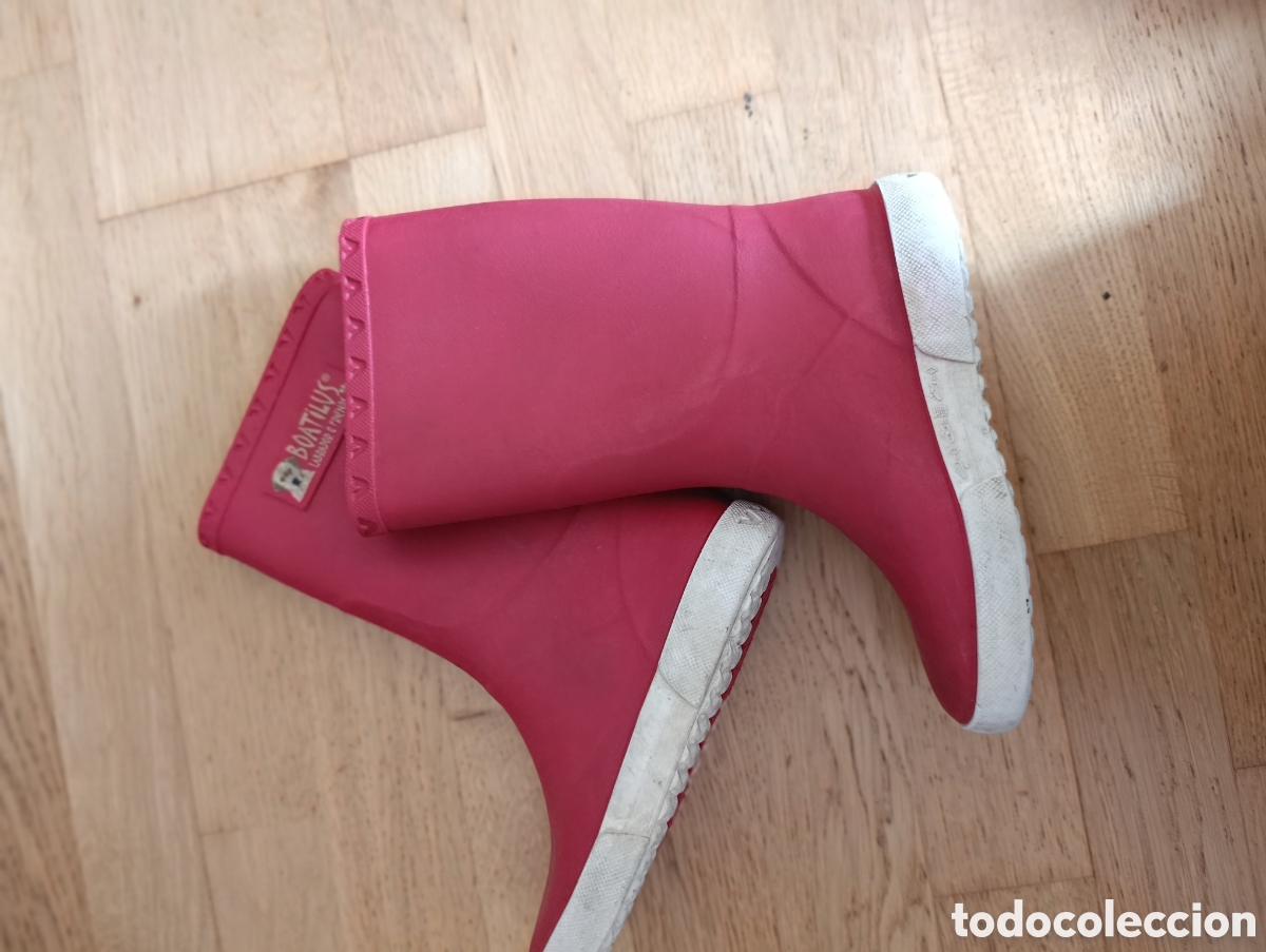 Segunda mano: Botas ni&ntilde;o de color rojo - Foto 3