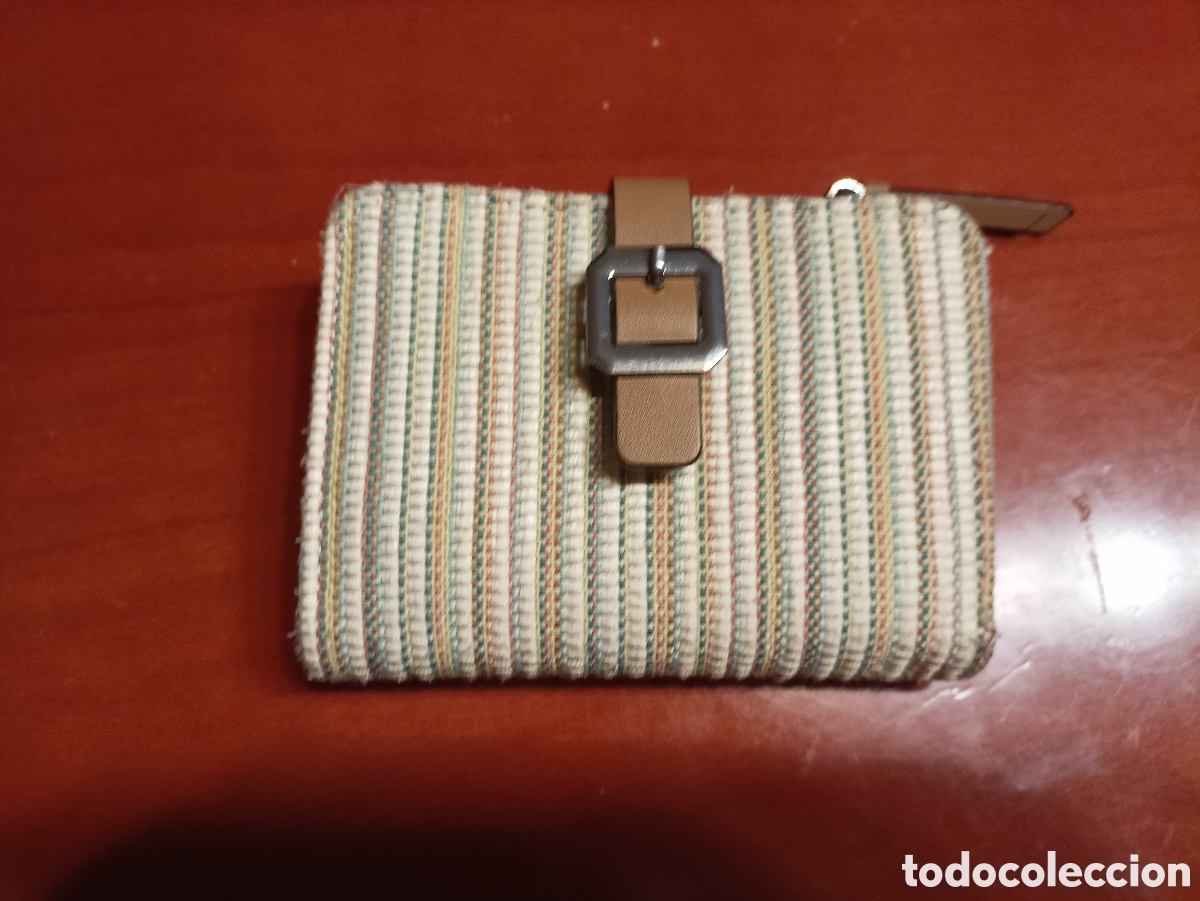 Segunda mano: Parfois. Monedero cartera beig