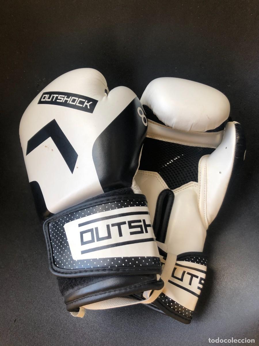 Segunda mano: Guantes de Boxeo Outshock Blancos y Negros