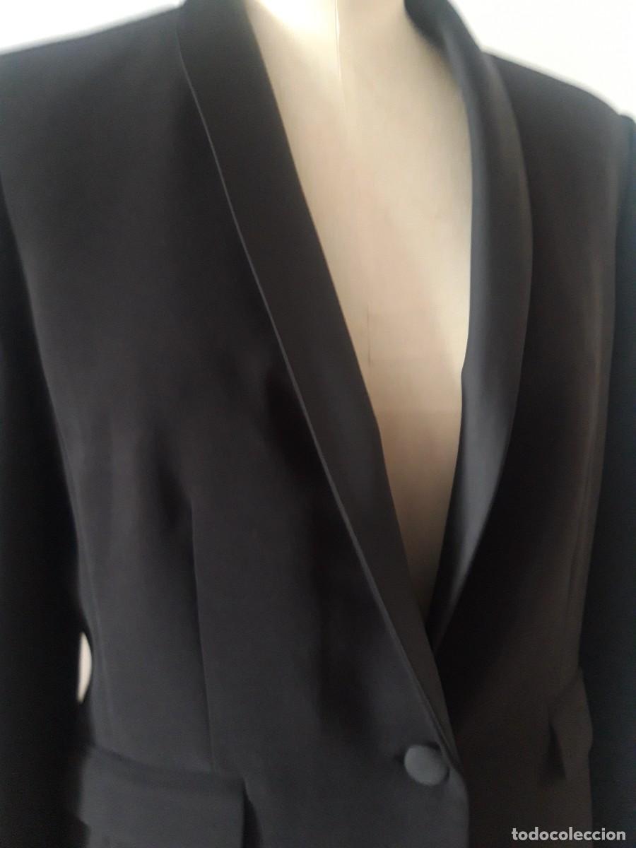 Segunda mano: Chaqueta de esmokin, talla 42 - Foto 3
