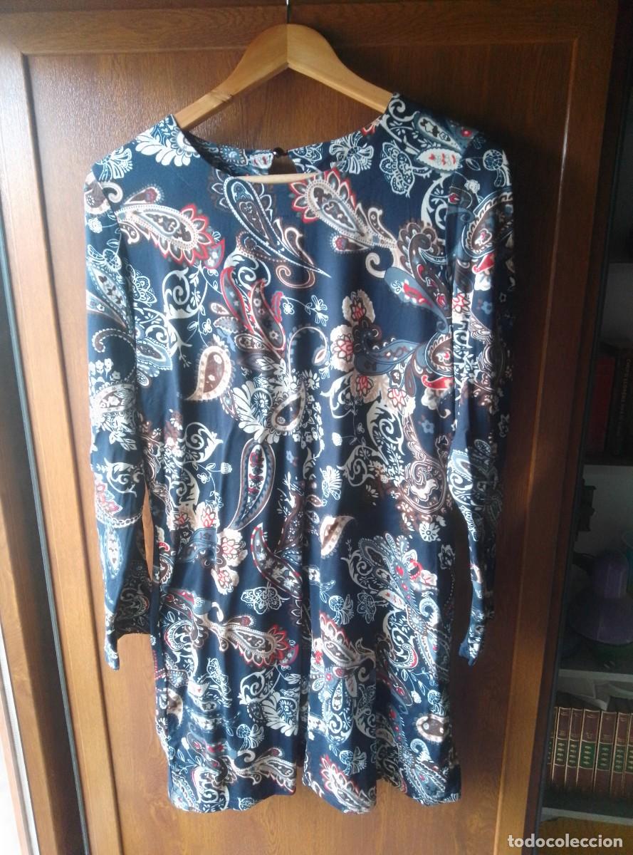 Segunda mano: Vestido estampado manga larga. J. Baihe. Talla L