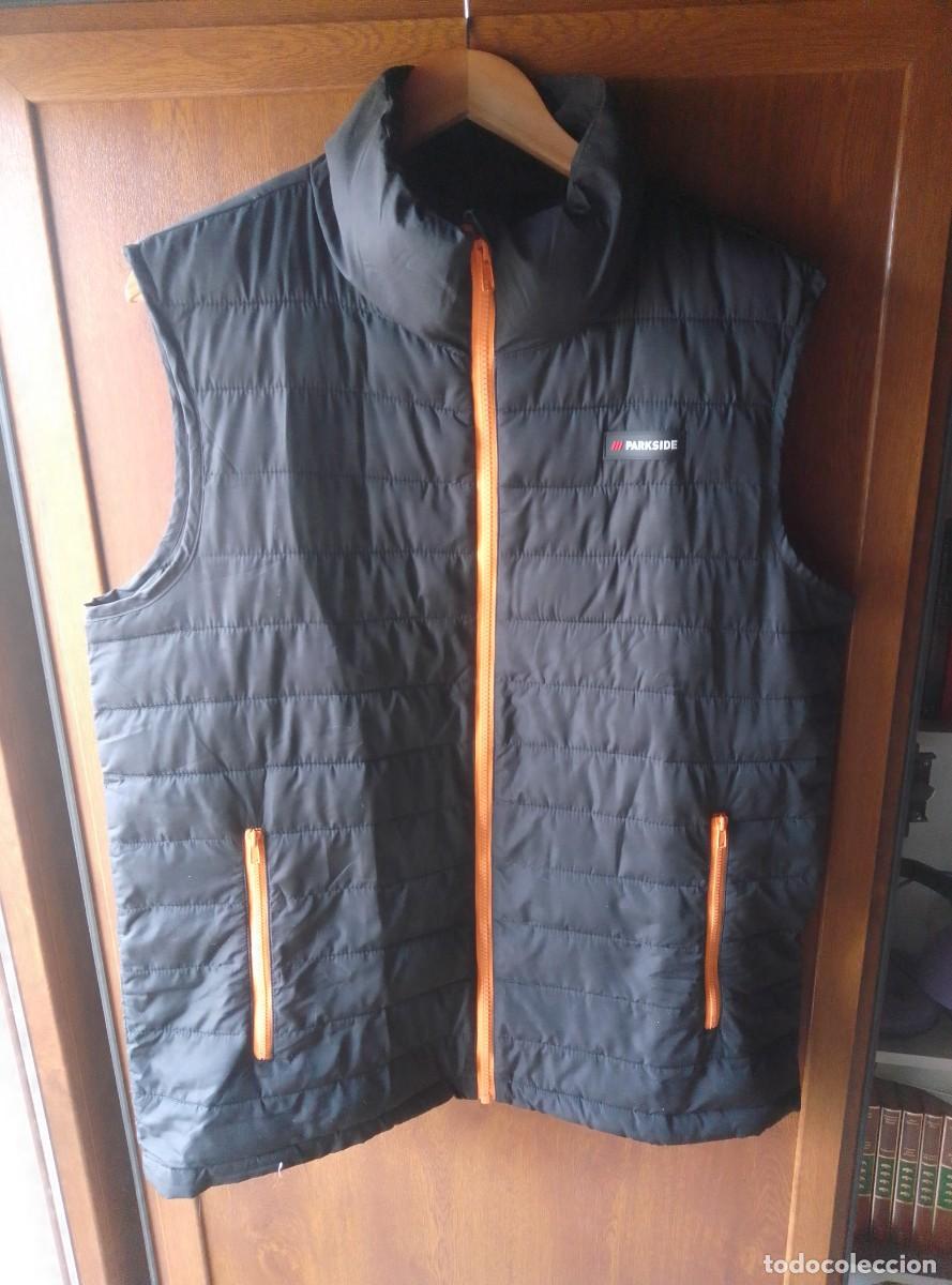 Segunda mano: Chaleco acolchado Parkside. Negro con detalles naranja. Talla L