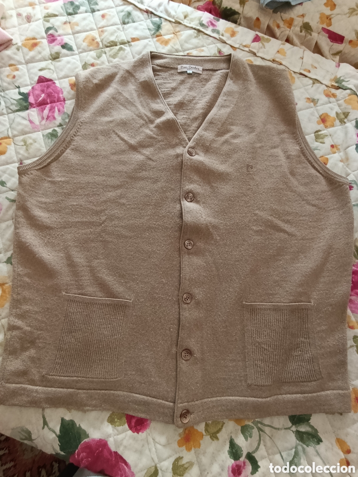 Segunda mano: Chaleco de lana beig