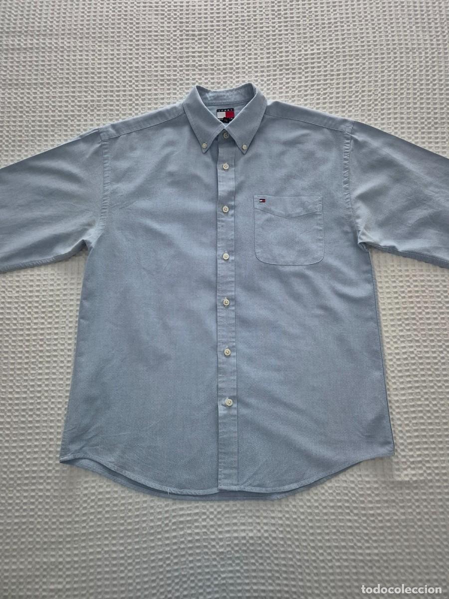 Segunda mano: Camisa azul claro Tommy Hilfiger - Foto 1