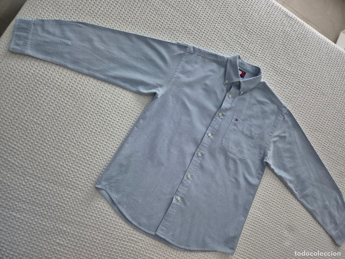 Segunda mano: Camisa azul claro Tommy Hilfiger - Foto 2
