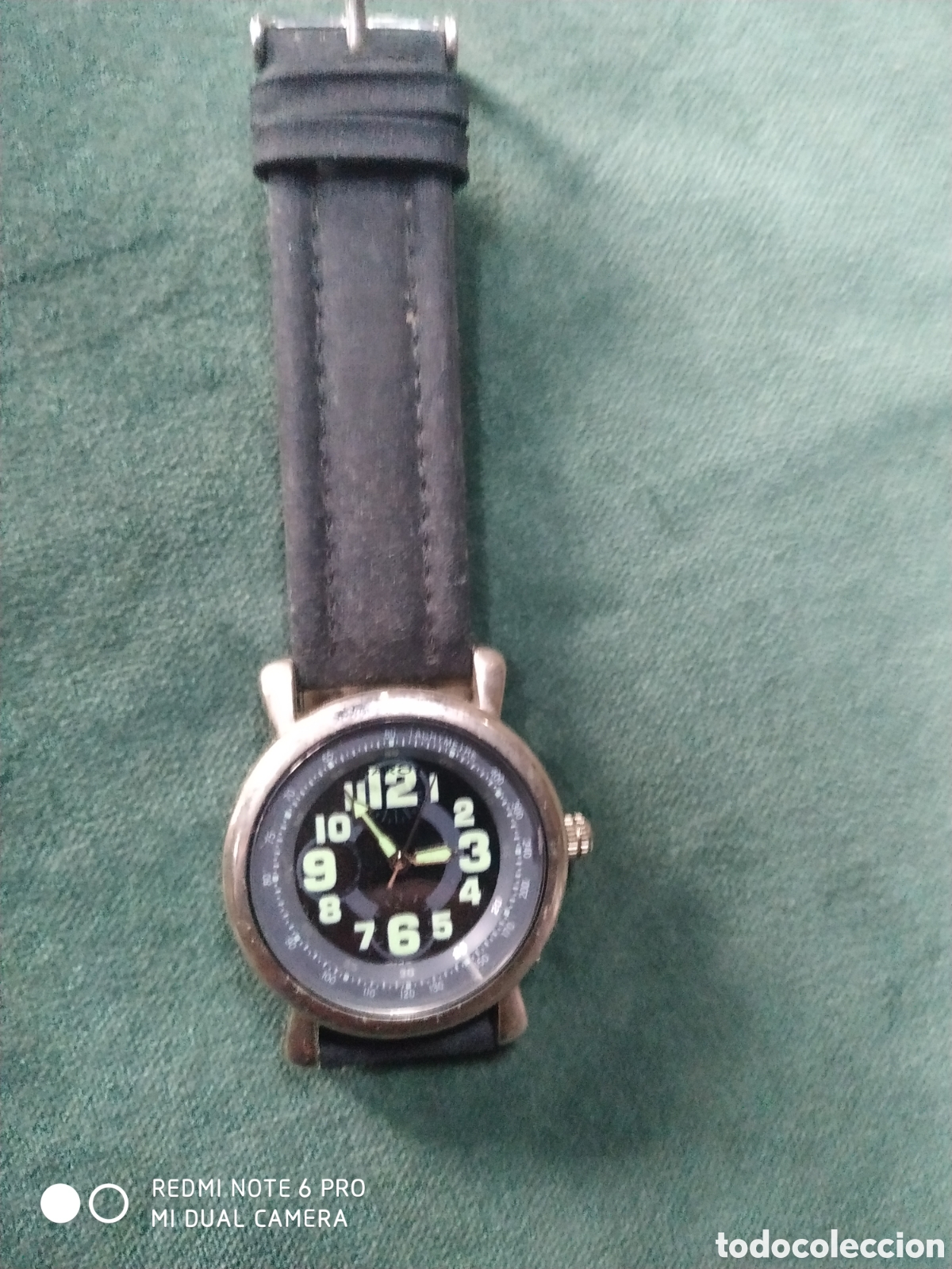 Segunda mano: Reloj pulsera piel n&uacute;mero fluorescente - Foto 2