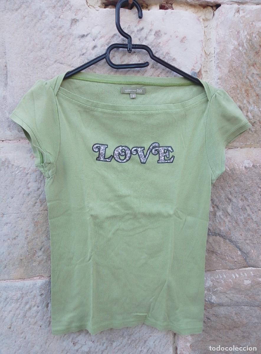 Segunda mano: Camiseta manga corta verde &rdquo;LOVE&rdquo;. Tex. Talla S