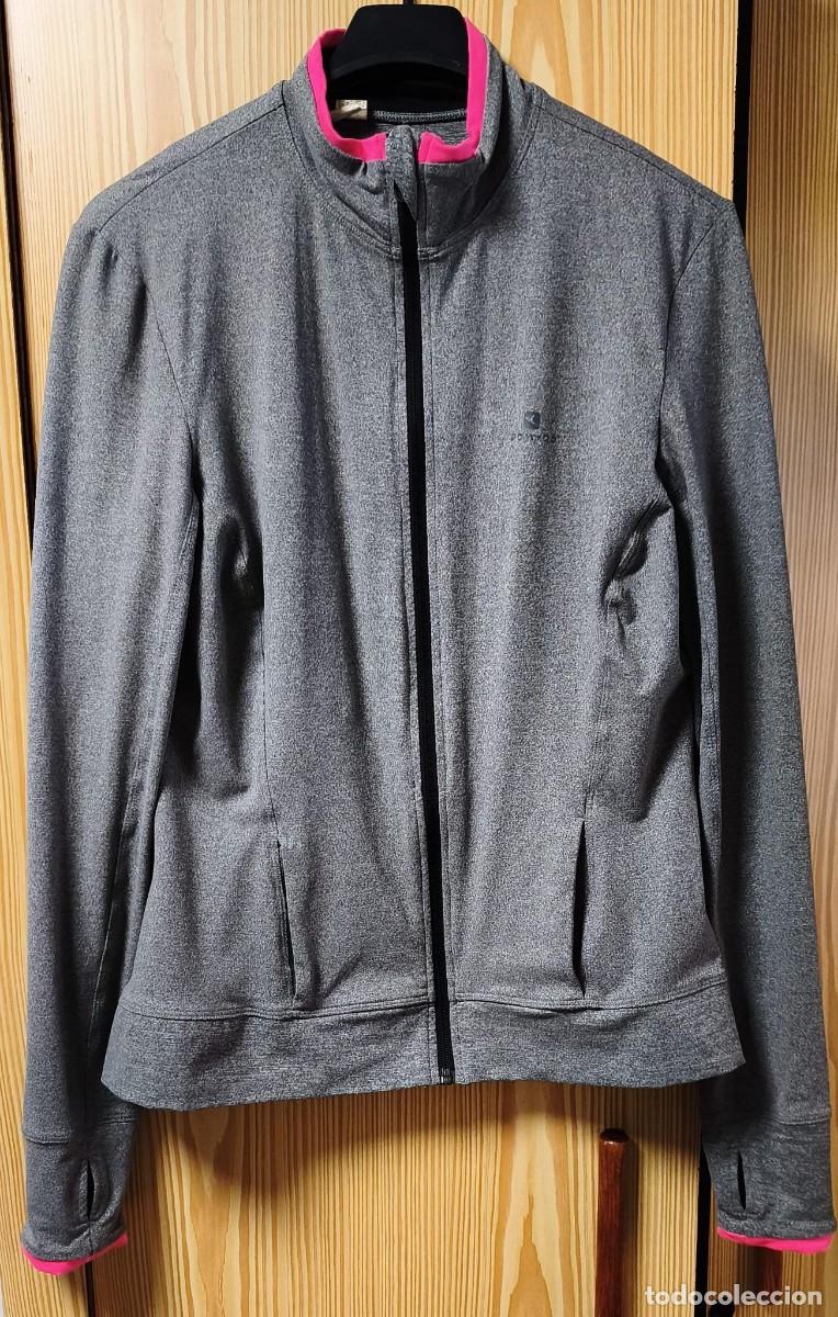 Segunda mano: RBE 4 Chaqueta anti transpiraci&oacute;n deporte - Equarea - Gris y detalles negro y rosa - Talla 42 / 44