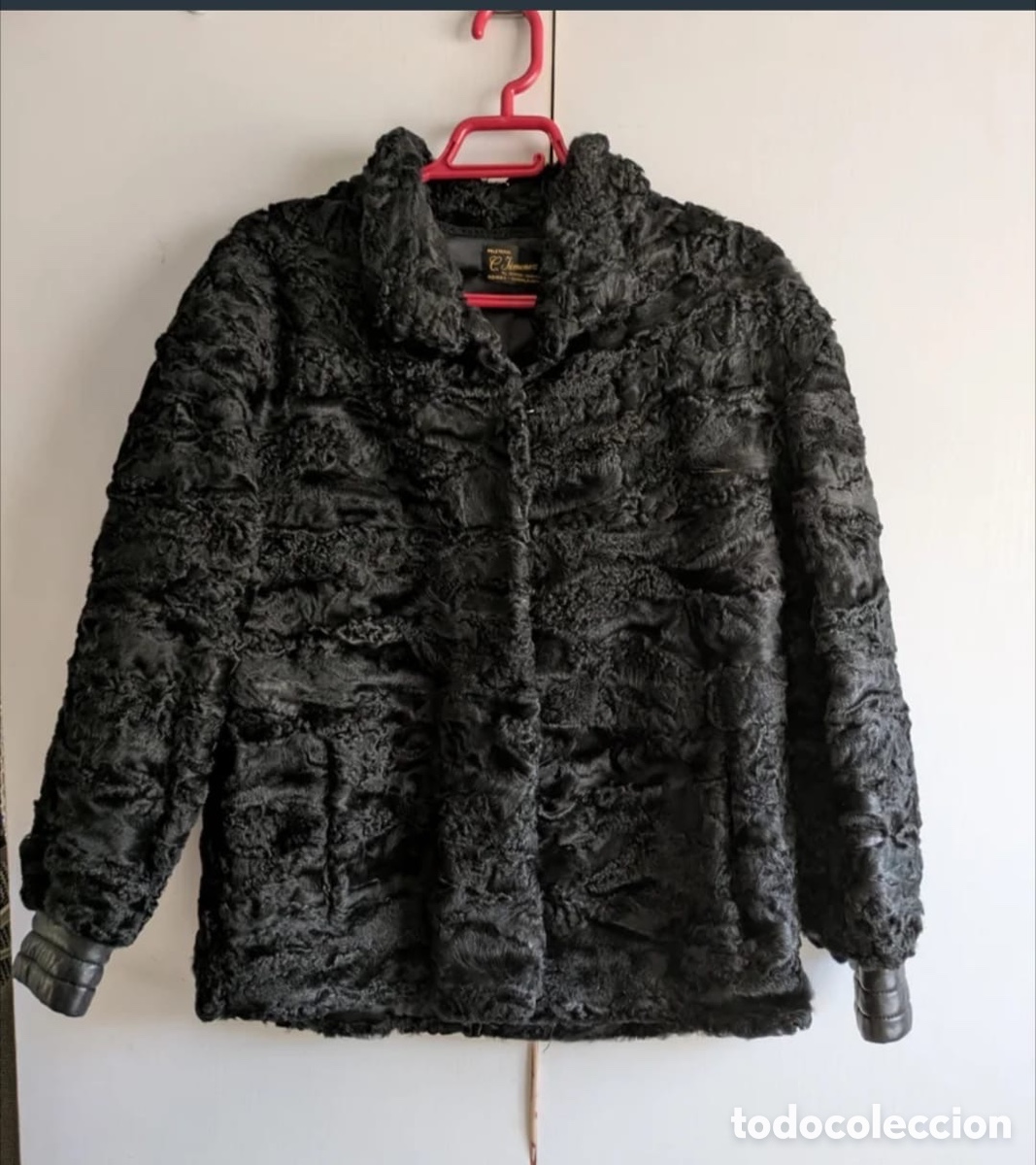 Segunda mano: Chaquet&oacute;n de piel - peleter&iacute;a C.Jimenez - Foto 1