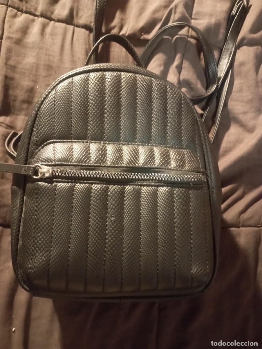 Segunda mano: Bolso mochilera chica - Foto 1