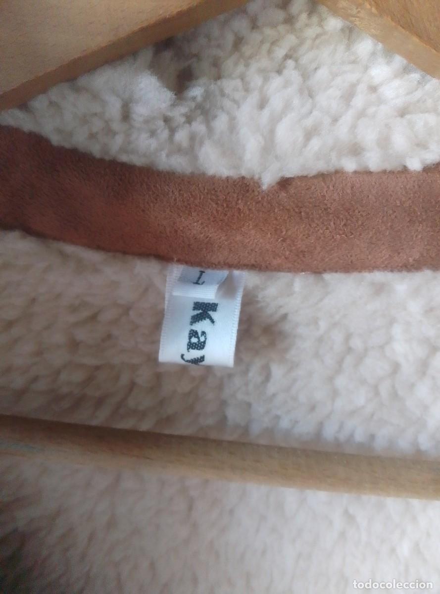 Segunda mano: Abrigo con cintur&oacute;n tipo ante y borrego. Algod&oacute;n. Talla L - Foto 5