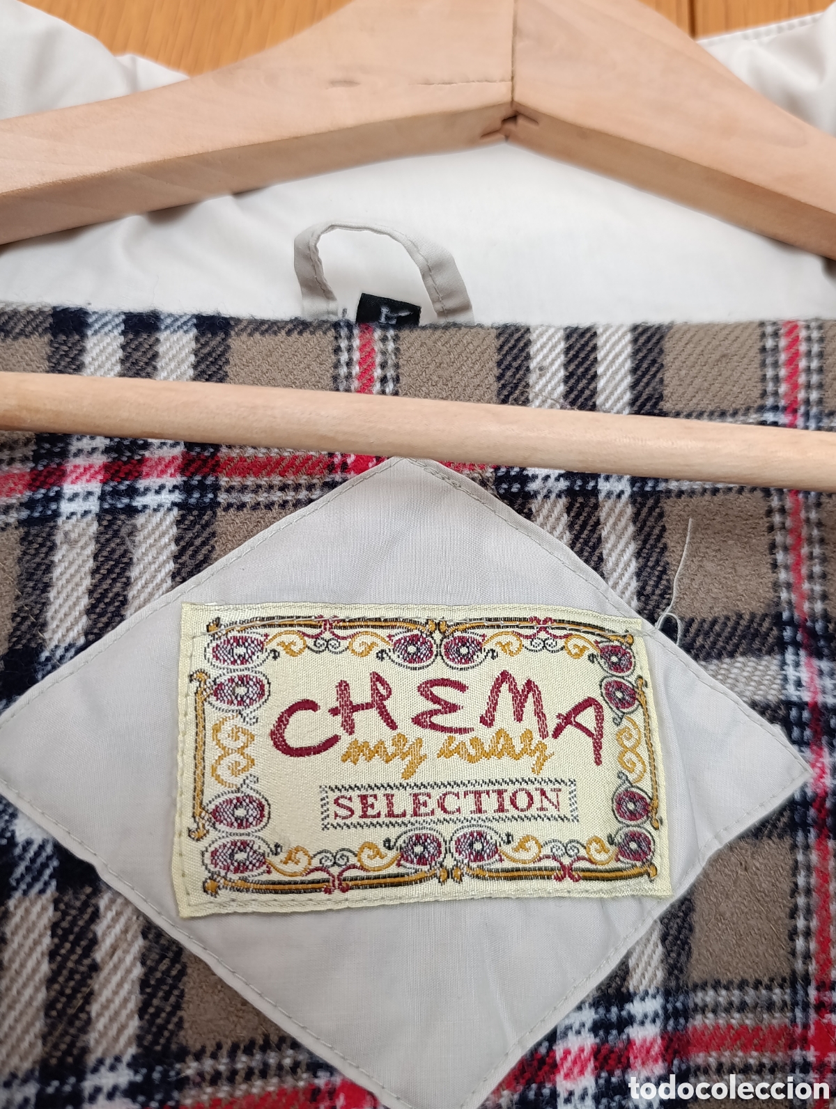 Segunda mano: Chaqueta acolchada crema - Foto 2