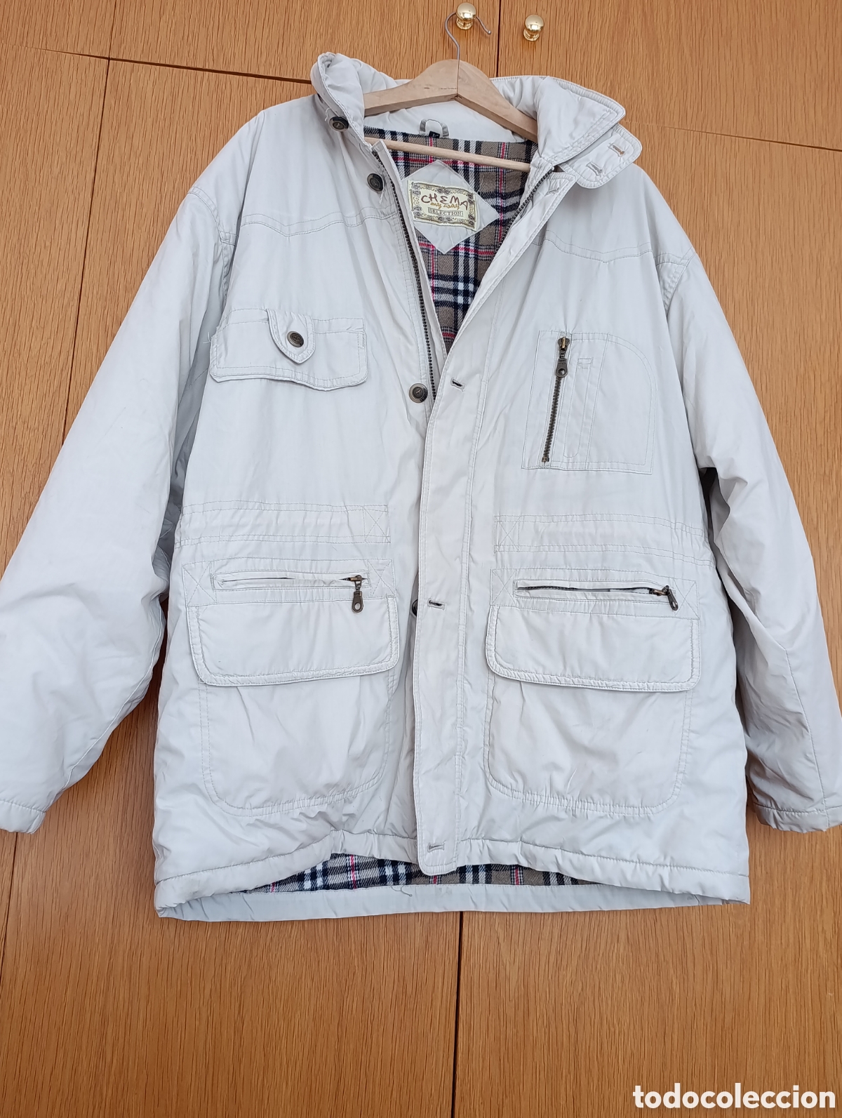 Segunda mano: Chaqueta acolchada crema