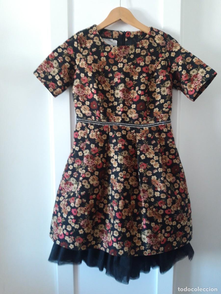 Segunda mano: Vestido de Devota&Lomba. Talla 40