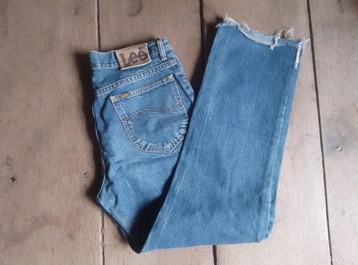 Segunda mano: M&iacute;ticos vaqueros Lee vintage. Azul. Talla 40