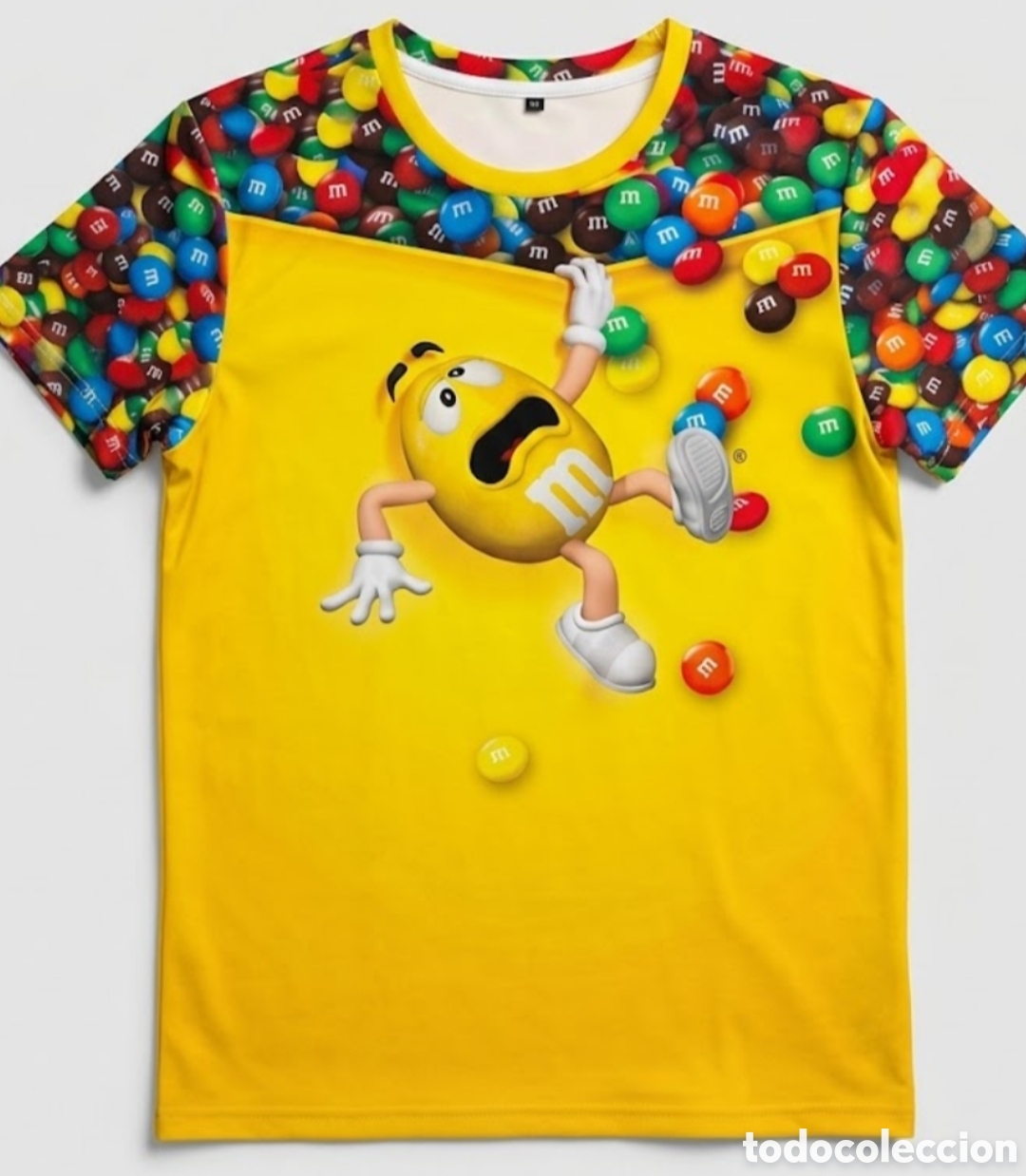 Segunda mano: Camiseta M&M's Amarilla &rdquo;Cayendo en Chocolates&rdquo;