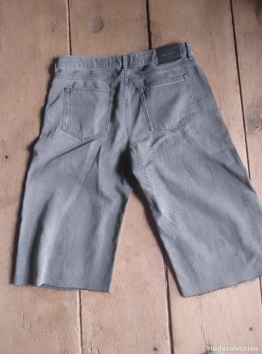 Segunda mano: Pantalones vaqueros jeans cortos bermudas. Pull & Bear. Talla L - Foto 3